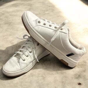 Sperry White Leather Sneakers